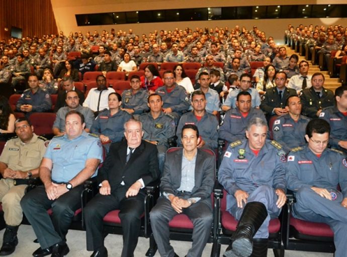 COMANDO OPERACIONAL DE BOMBEIROS COMPLETA 17 ANOS DE FUNDAÇÃO