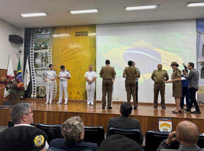 Presidente eleito da ASPRA, Subtenente Pires, participa do evento em comemoração ao 111 anos de fundação do HPM