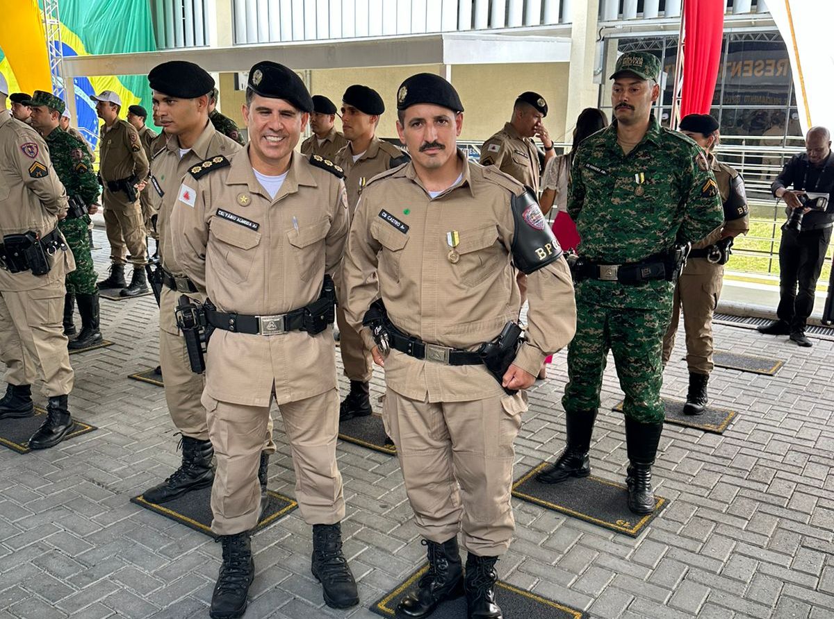 Solenidade de Agraciamento dos Militares das Unidades do CPE com a Medalha de Mérito Militar