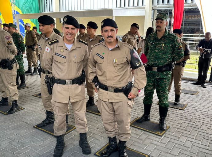 Solenidade de Agraciamento dos Militares das Unidades do CPE com a Medalha de Mérito Militar
